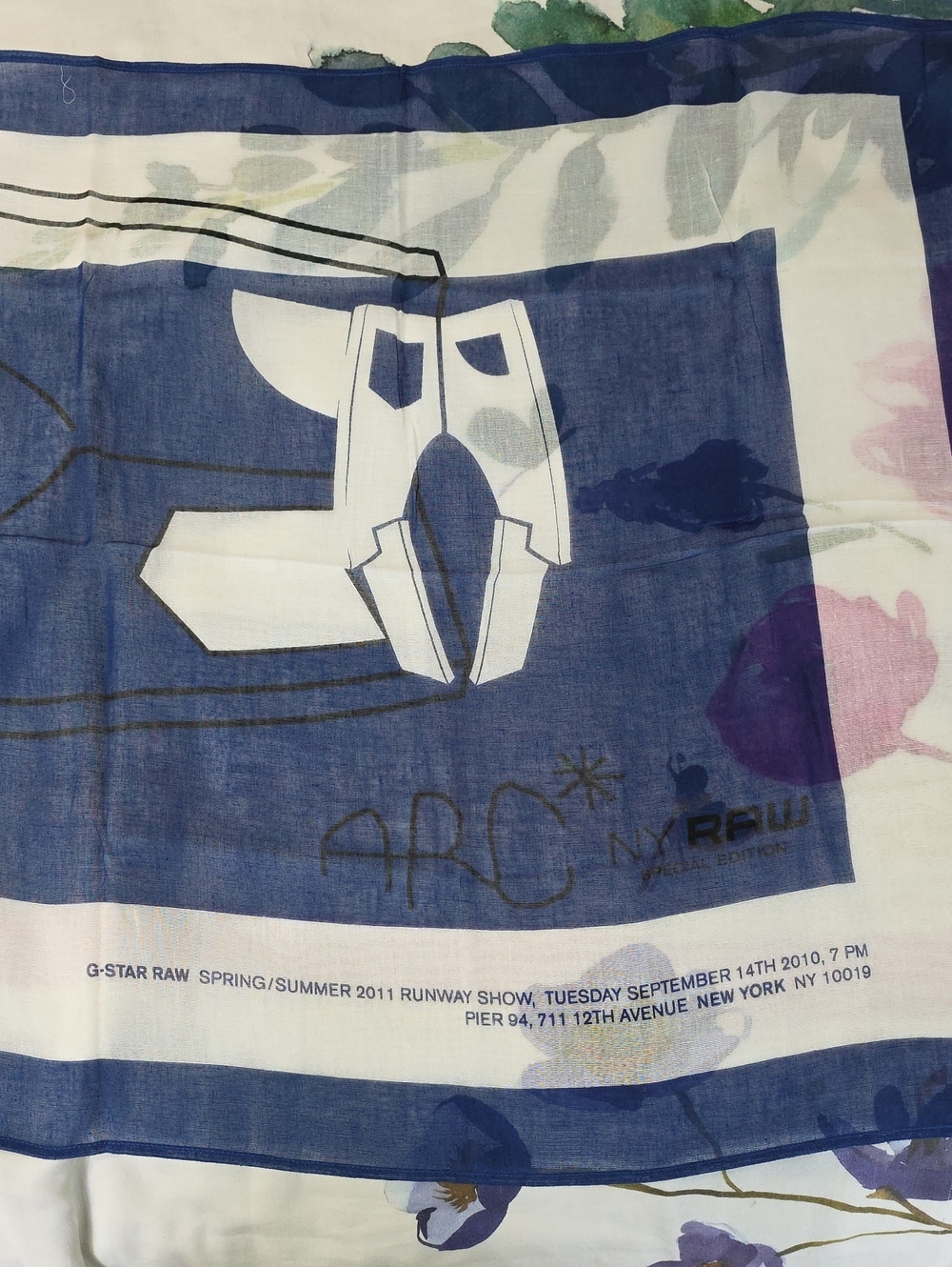 G-Star RAW Printed Lightweight Scarf in Navy & White